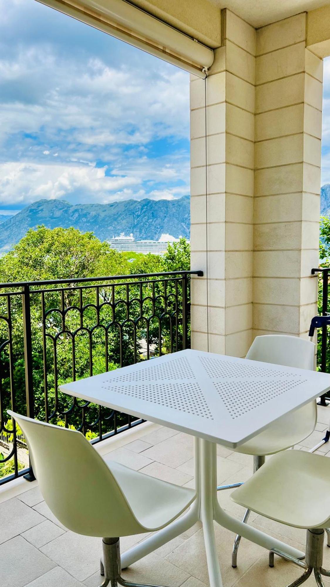 Ferienwohnung Melodia Del Mare Kotor Exterior foto